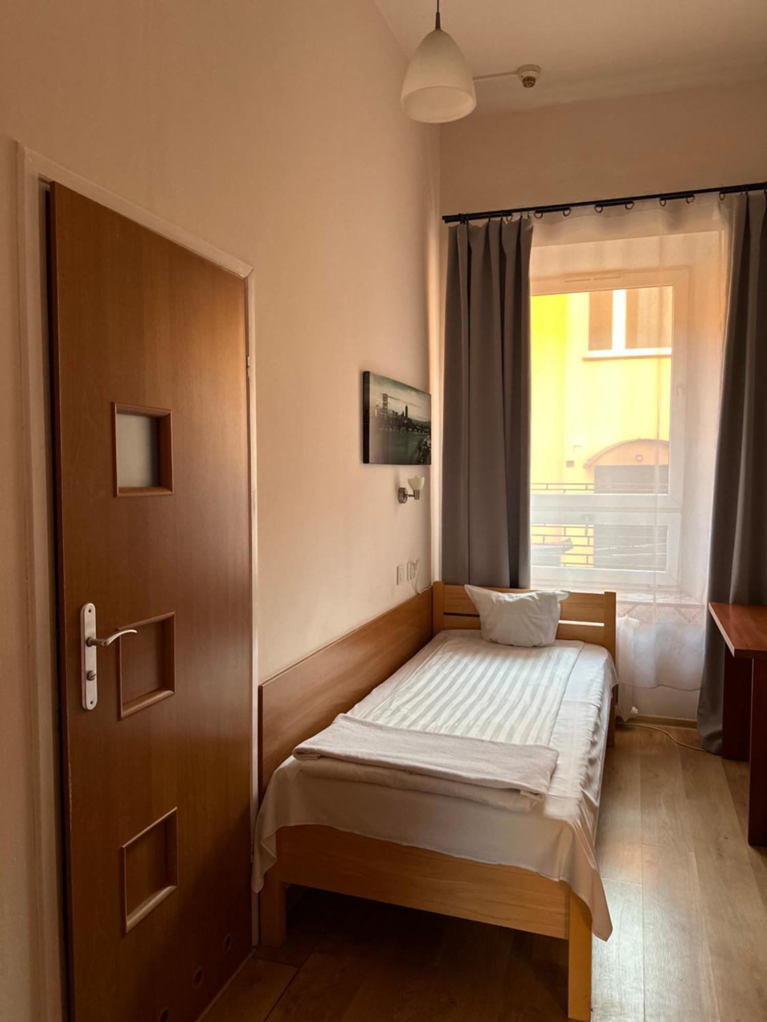 Hotel Haga تشينستوخوفا المظهر الخارجي الصورة